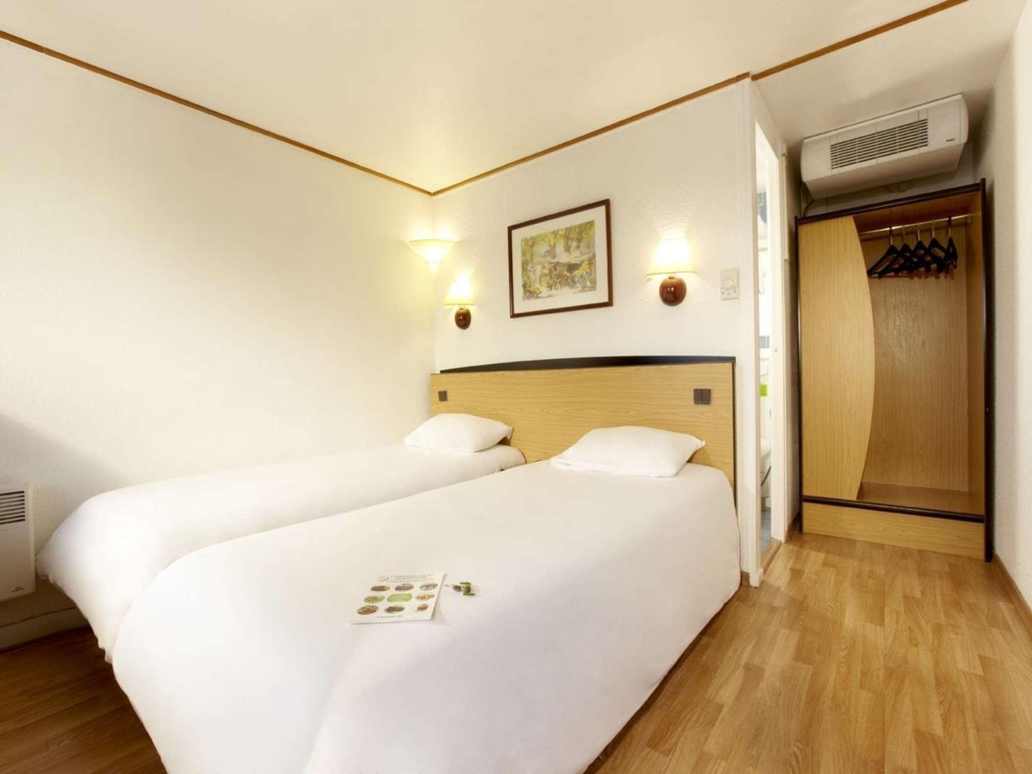 Kyriad Direct Lyon Sud - Chasse-Sur-Rhone Exterior photo