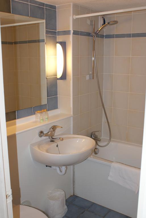 Kyriad Direct Lyon Sud - Chasse-Sur-Rhone Exterior photo